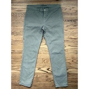 J Brand 811 Mid Rise Skinny Leg Pomme sz 32